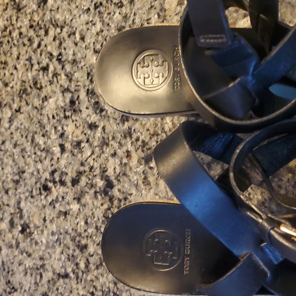 Tory Burch size 9 ankle wrap sandels - Picture 2 of 8